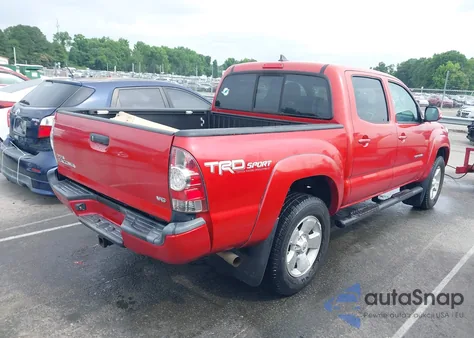 2015 Toyota Tacoma Base V6 z USA, uszkodzony, nr VIN 3TMLU4EN3FM197975